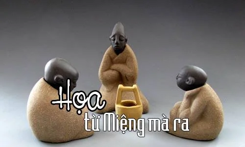 Họa tùng khẩu xuất